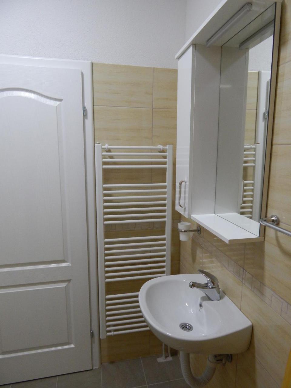 Apartments S&S Konjic Buitenkant foto